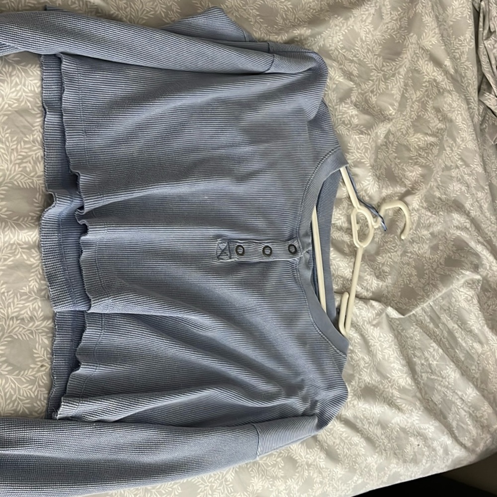 Aeropostale - Size:M- Color: light blue